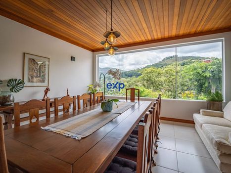 Foto 14 do(a) Casa em Condomínio de 5 quartos à venda em Itaipava, Petrópolis