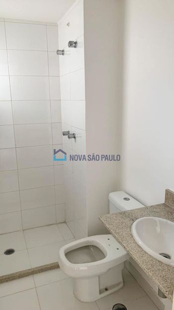 Foto 14 do(a) Apartamento de 3 quartos à venda em Vila Firmiano Pinto, São Paulo
