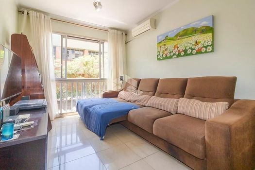 Foto 4 do(a) Apartamento de 3 quartos à venda em Cristal, Porto Alegre