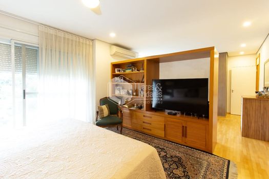 Foto 23 do(a) Apartamento de 4 quartos à venda em Jardim Fonte do Morumbi, São Paulo