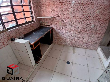 Foto 30 do(a) Casa de 3 quartos à venda em Vila Palmares, Santo André