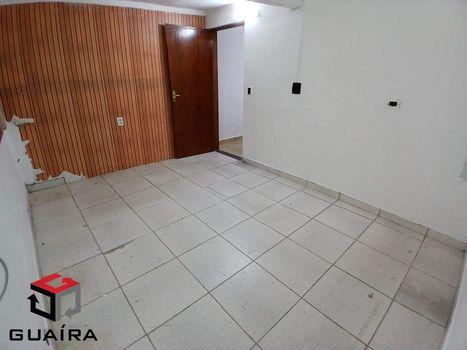 Foto 13 do(a) Casa de 3 quartos à venda em Vila Palmares, Santo André