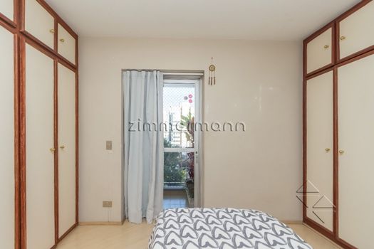 Foto 14 do(a) Apartamento de 4 quartos à venda em Indianópolis, São Paulo