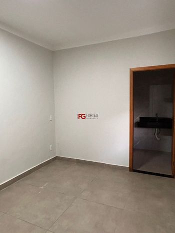 Foto 13 do(a) Casa de 3 quartos à venda em Parque Residencial Cândido Portinari, Ribeirão Preto