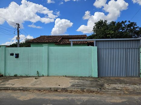 Foto 1 do(a) Casa de 2 quartos à venda em Jardim Buriti Sereno, Aparecida de Goiânia