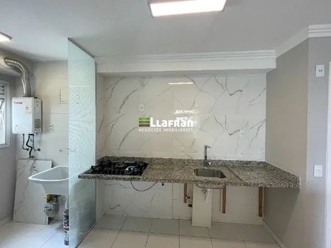 Foto 3 do(a) Apartamento de 3 quartos à venda em Vila Suzana, São Paulo