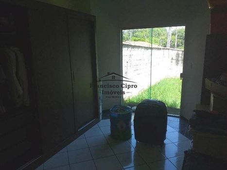 Foto 4 do(a) Casa de 2 quartos à venda em Belveder Clube dos 500, Guaratinguetá