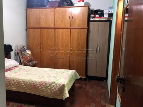 Foto 16 do(a) Casa de 3 quartos à venda em Parque Santa Felícia Jardim, São Carlos
