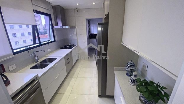 Foto 2 do(a) Apartamento de 4 quartos à venda em Mirandópolis, São Paulo