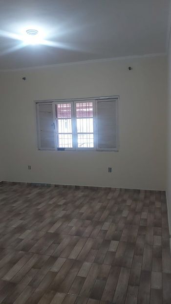 Foto 1 do(a) Casa de 2 quartos à venda em Parque São Rafael, São Paulo