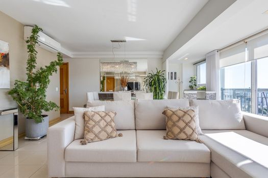 Foto 4 do(a) Apartamento de 3 quartos à venda em Jardim Europa, Porto Alegre