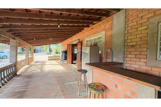 Foto 3 do(a) Fazenda / Sítio / Chácara de 3 quartos à venda em Centro, Avaré