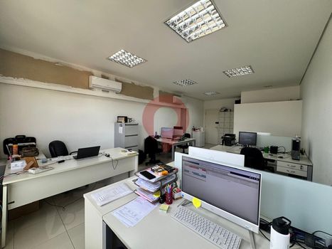 Foto 9 do(a) Sala / Conjunto Comercial de 2 quartos à venda em Loteamento Paiquerê, Valinhos