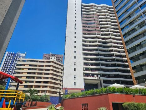 Foto 1 do(a) Apartamento de 2 quartos à venda em Praia de Iracema, Fortaleza