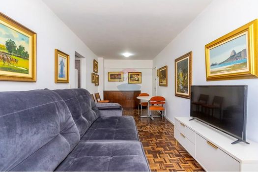 Foto 5 do(a) Apartamento de 2 quartos à venda em Centro Cívico, Curitiba