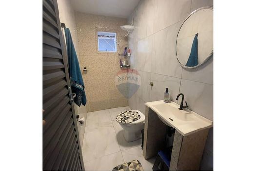 Foto 6 do(a) Casa de 3 quartos à venda em Conjunto Habitacional Francisco José de Oliveira Ratto, Lins