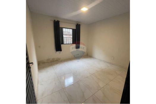 Foto 4 do(a) Casa de 3 quartos à venda em Conjunto Habitacional Francisco José de Oliveira Ratto, Lins