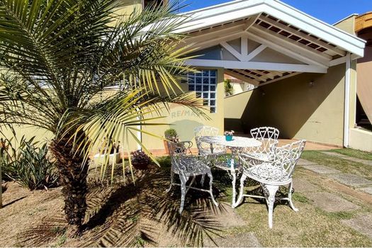 Foto 4 do(a) Casa de 3 quartos à venda em Tucura, Mogi Mirim