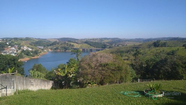 Foto 4 do(a) Fazenda / Sítio / Chácara de 4 quartos à venda em null, Igaratá