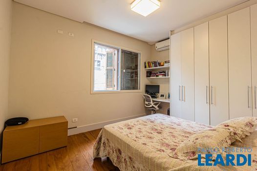 Foto 13 do(a) Casa em Condomínio false à venda em Perdizes, São Paulo
