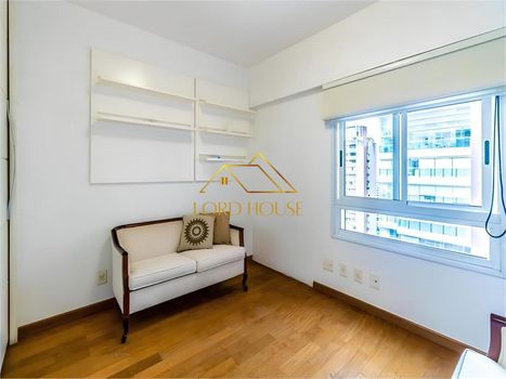 Foto 9 do(a) Cobertura de 5 quartos à venda em Vila Uberabinha, São Paulo