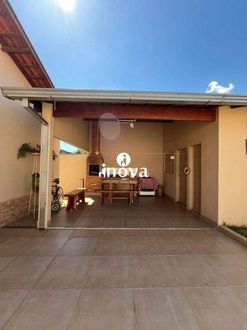 Foto 21 do(a) Casa de 4 quartos à venda em Santa Maria, Uberaba