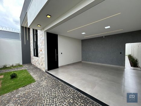 Foto 6 do(a) Casa de 3 quartos à venda em Alto Umuarama, Uberlândia