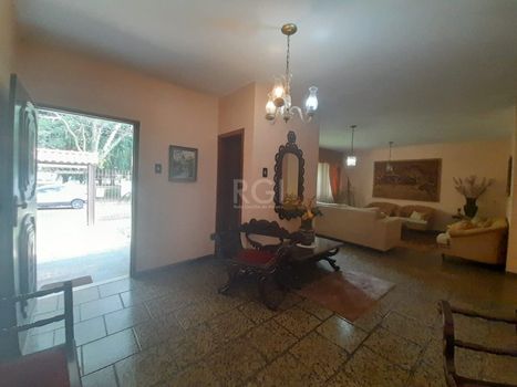 Foto 10 do(a) Casa de 3 quartos à venda em Jardim Isabel, Porto Alegre