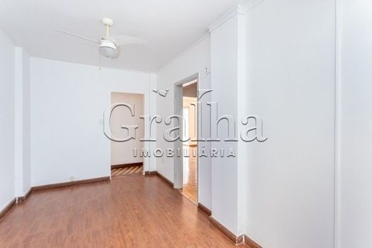 Foto 10 do(a) Apartamento de 4 quartos à venda em Centro Histórico, Porto Alegre