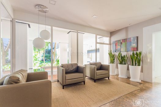 Foto 4 do(a) Apartamento de 3 quartos à venda em Moinhos de Vento, Porto Alegre