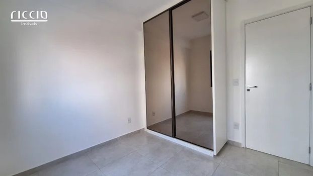 Foto 15 do(a) Apartamento de 2 quartos à venda em Vila Adyana, São José dos Campos