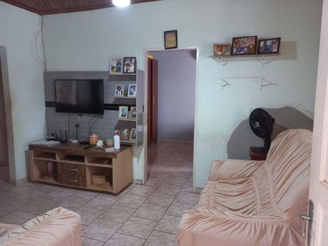 Foto 2 do(a) Casa de 3 quartos à venda em Rosele, Araçatuba