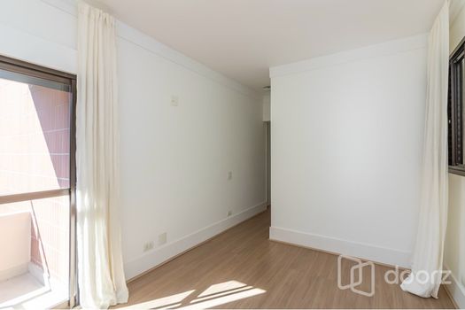 Foto 14 do(a) Apartamento de 2 quartos à venda em Vila Nova Conceição, São Paulo