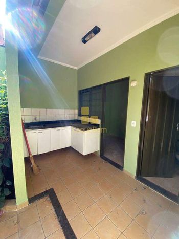 Foto 20 do(a) Casa de 4 quartos à venda em Jardim Califórnia, Ribeirão Preto