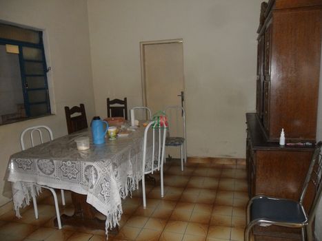 Foto 6 do(a) Casa de 5 quartos à venda em Glória, Belo Horizonte