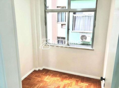 Foto 7 do(a) Apartamento de 3 quartos à venda em Catete, Rio de Janeiro