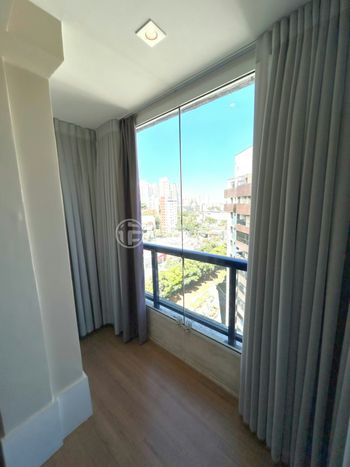 Foto 2 do(a) Cobertura de 3 quartos à venda em Vila Andrade, São Paulo