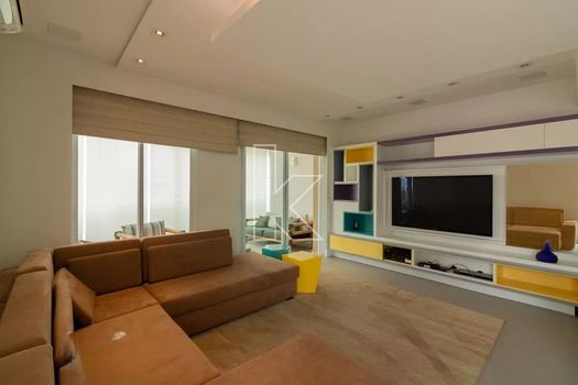 Foto 1 do(a) Apartamento de 3 quartos à venda em Vila Olímpia, São Paulo