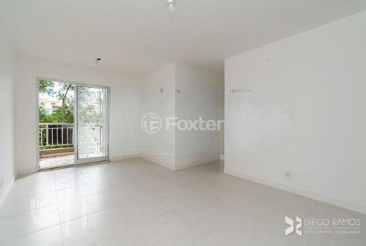 Foto 1 do(a) Apartamento de 3 quartos à venda em Teresópolis, Porto Alegre