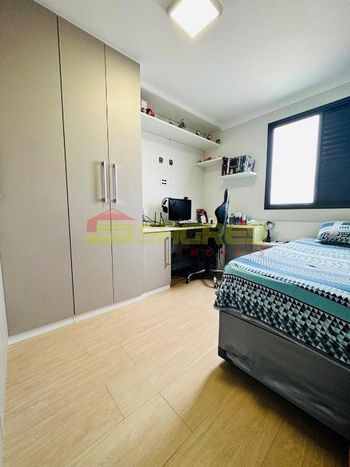 Foto 2 do(a) Apartamento de 3 quartos à venda em Vila Paiva, São Paulo