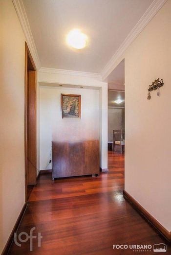 Foto 15 do(a) Casa de 4 quartos à venda em Chácara das Pedras, Porto Alegre