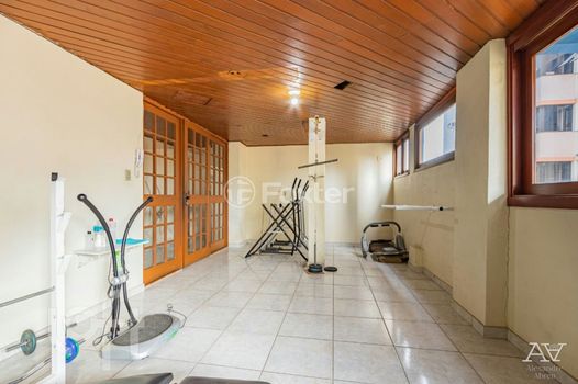 Foto 33 do(a) Cobertura de 3 quartos à venda em Vila Ipiranga, Porto Alegre