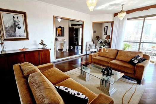 Foto 4 do(a) Apartamento de 3 quartos à venda em Campo Belo, São Paulo