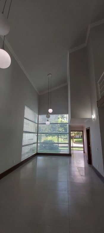 Foto 4 do(a) Casa de 4 quartos à venda em Jardim Aclimação, Maringá