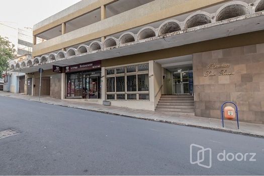 Foto 32 do(a) Apartamento de 1 quartos à venda em Centro Histórico, Porto Alegre