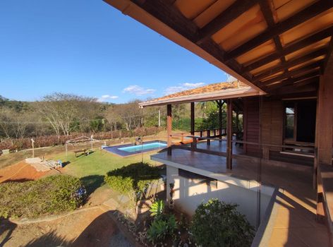 Foto 1 do(a) Fazenda / Sítio / Chácara de 5 quartos à venda em Vale dos Sonhos, Lagoa Santa
