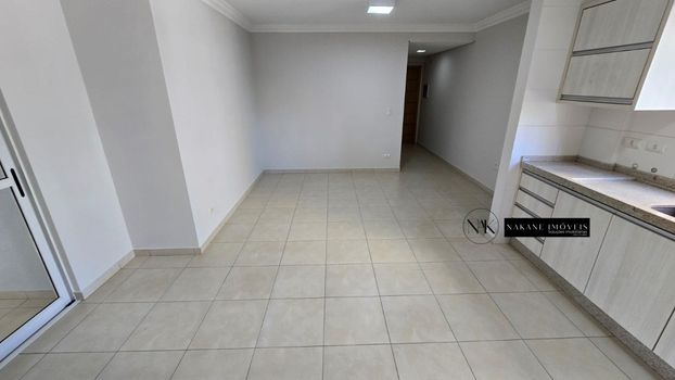 Foto 4 do(a) Apartamento de 2 quartos à venda em Zona 07, Maringá