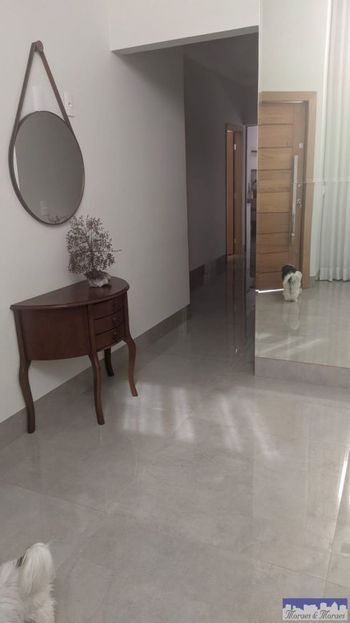 Foto 4 do(a) Casa de 3 quartos à venda em Parque Residencial Patrícia, Maringá
