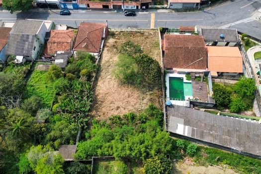 Foto 8 do(a) Terreno de 1 quartos à venda em Suíssa, Ribeirão Pires
