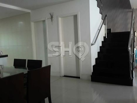Foto 2 do(a) Sala / Conjunto Comercial de 5 quartos à venda em Jardim Gumercindo, Guarulhos